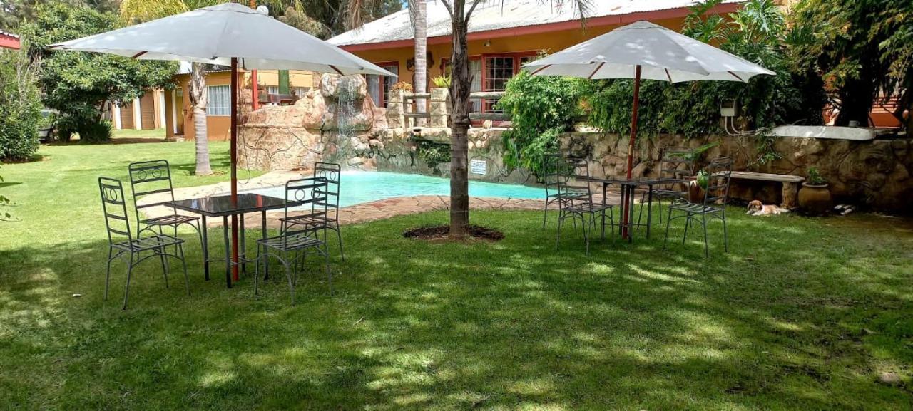 Anna Boeremeisie Guesthouse ベノニ エクステリア 写真