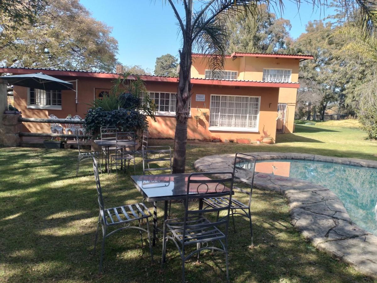Anna Boeremeisie Guesthouse ベノニ エクステリア 写真