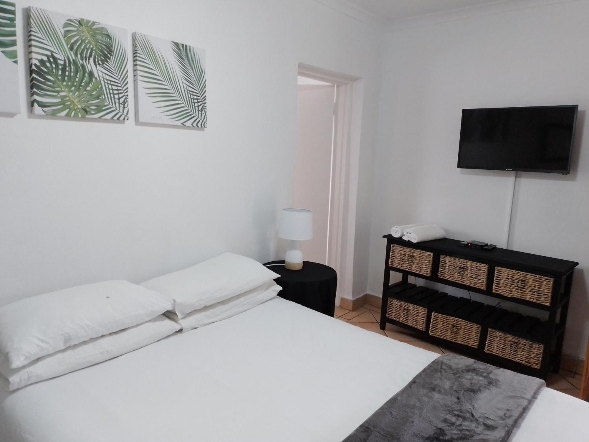 Anna Boeremeisie Guesthouse ベノニ 部屋 写真
