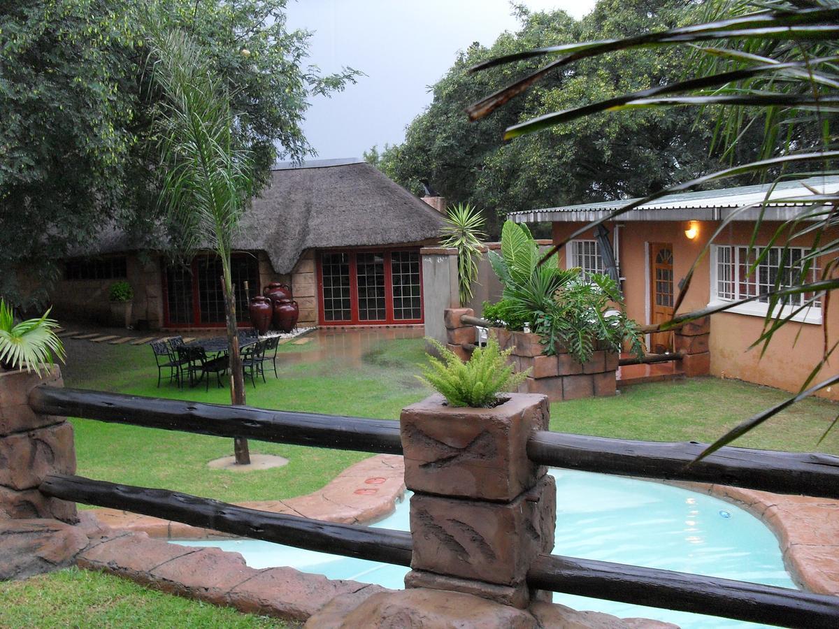 Anna Boeremeisie Guesthouse ベノニ エクステリア 写真